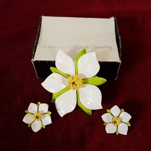 Vintage Sarah Coventry Polynesian Brooch